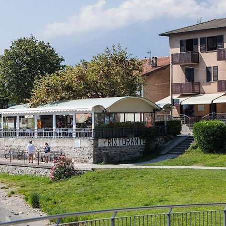 Locanda Dei Pescatori Domaso Bagian luar foto